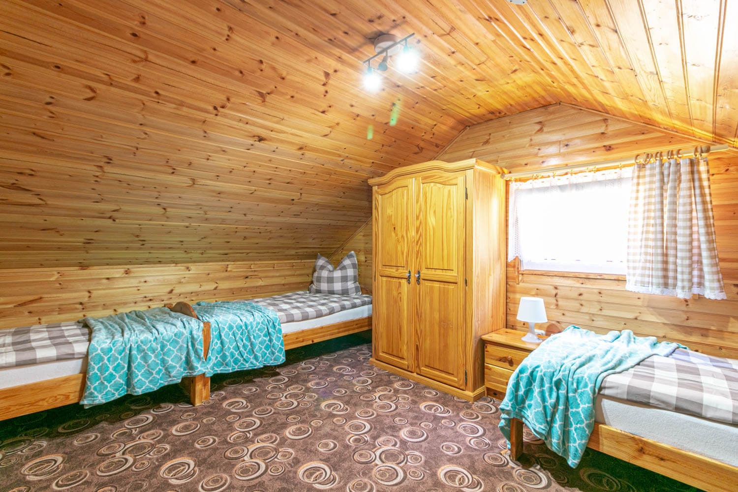 Domek cztero-sześcioosobowy piętrowy nr 21 - zdjęcie 6