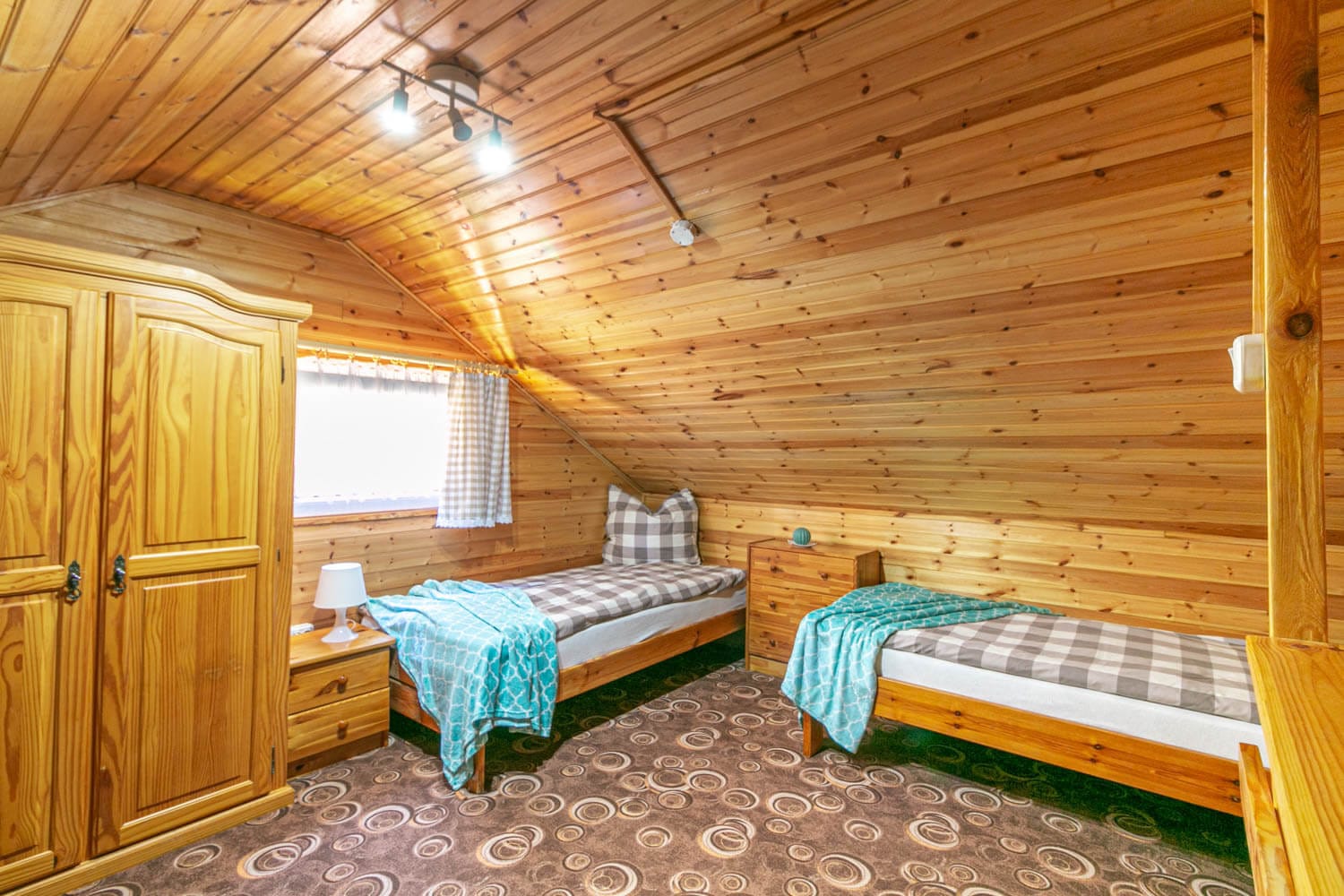 Domek cztero-sześcioosobowy piętrowy nr 21 - zdjęcie 7
